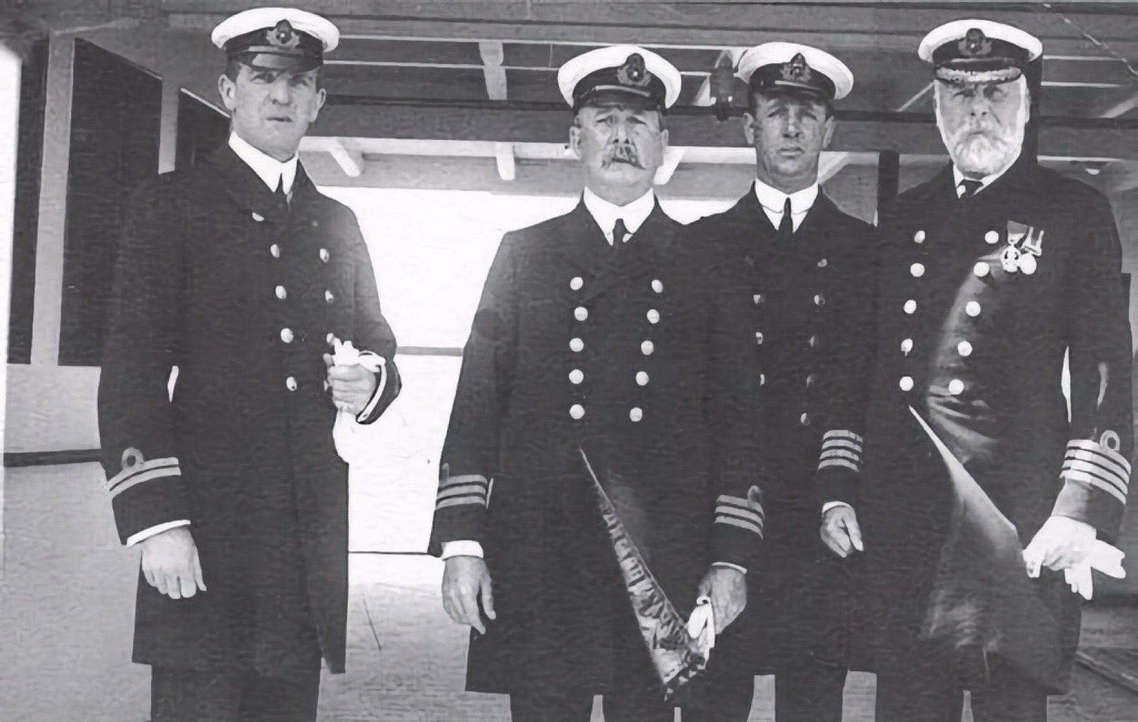 Titanic-related feature image.